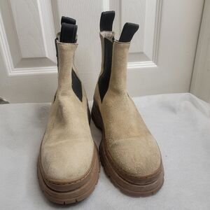 Last suede men Chelsea boots size 38
